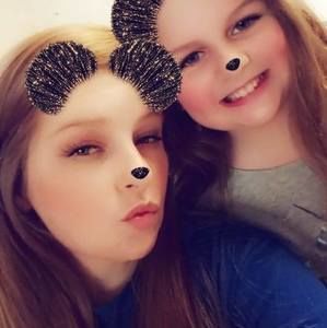 Meet your Posher, Melysa